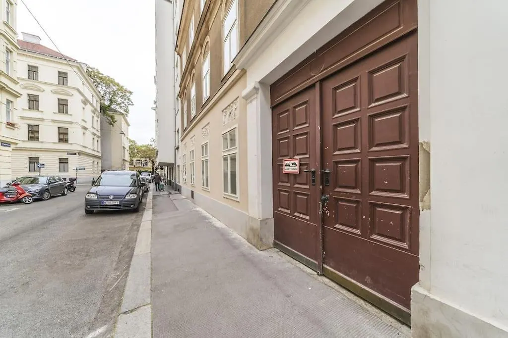 Vivid City Gem - A Reminiscence Of Gustav Mahler Apartman Bécs